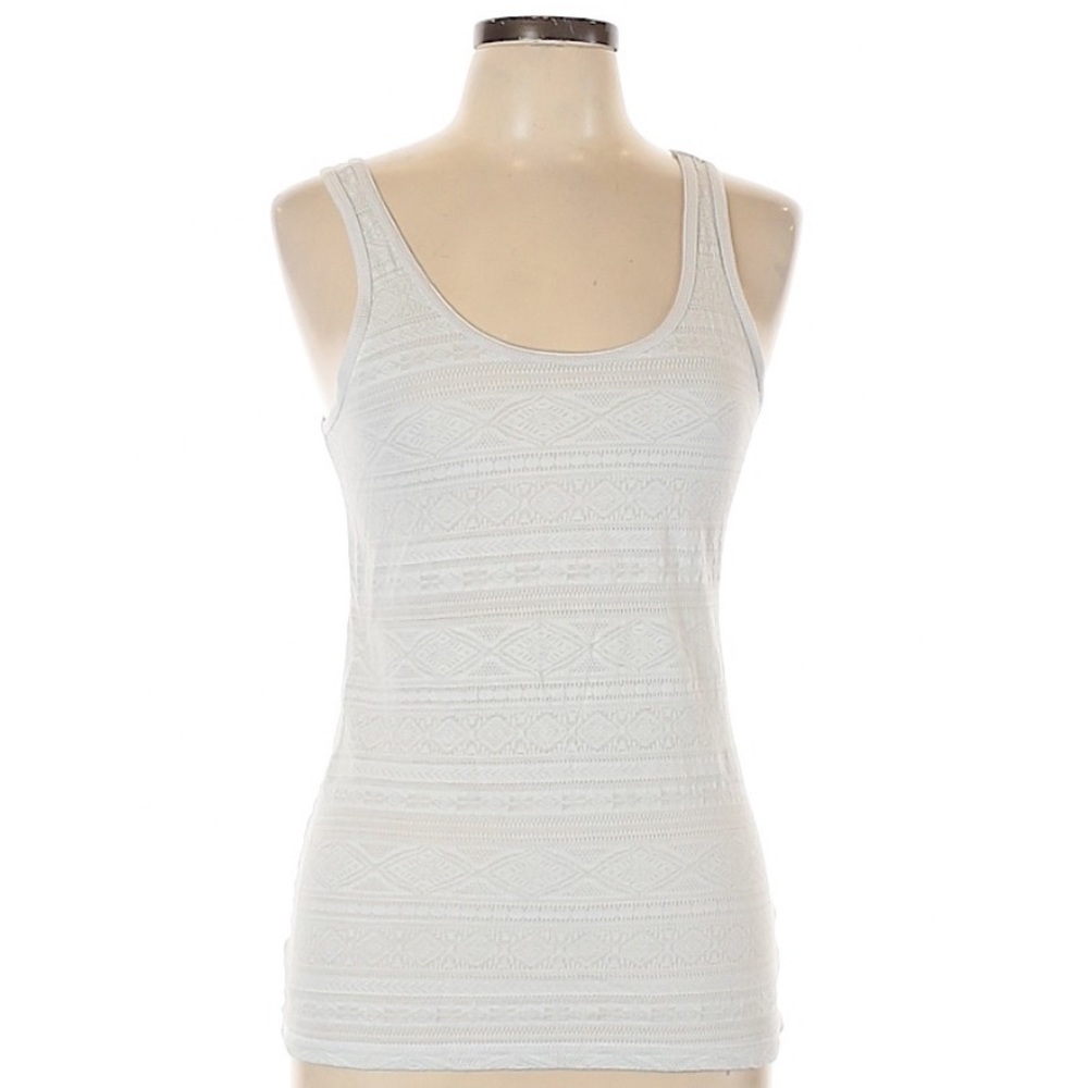 White lace design tank top